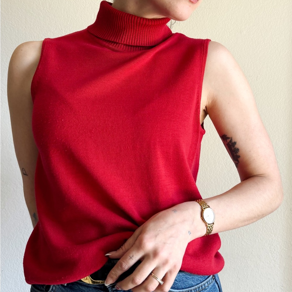 Jennifer Moore Red Knit Turtleneck Tank